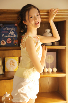 美女泳衣模特